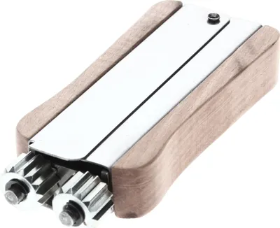 Produktbild von Wabendraht-Spanner mit Holzgriff
