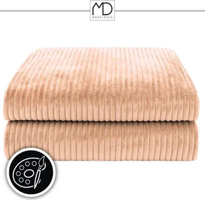 Immagine prodotto di Coperta a righe 160x200 cm copriletto a scacchi poltrona beige regalo di compleanno