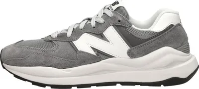Produktbild von New Balance 5740 Sneakers Laag - Taupe - Maat 44