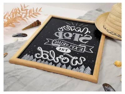 Produktbild von Kreidetafel 30x40 cm mit Holzrahmen zum Beschriften