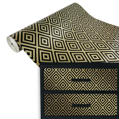 Produktbild von Klebefolie Möbel 45x100 cm - Goldene Quadrate - Möbelfolie selbstklebend in Deko-Stil - Folie für Möbel zur schnellen Renovierung von Türen und Schränken - Möbelfolie dekorativ und pflegeleicht
