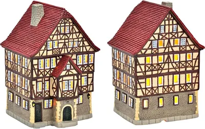 Produktbild von Wurm - Lichthaus Windlicht Haus Fritzlar aus Porzellan (B/H/T)12x18x12cm