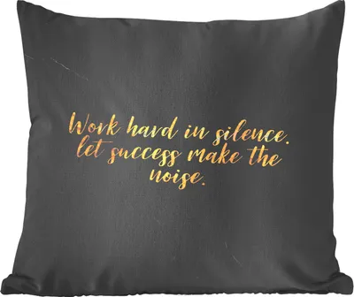 Produktbild von MuchoWow® Zierkissen Sofakissen Wohnzimmer Dekokissen 45x45 cm Zitate - Motivation - Gold - Marmor - Schlafpolster - Polster für das Sofa