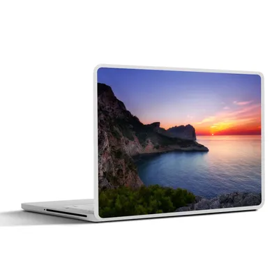 Produktbild von MuchoWow® Laptop Aufkleber Sticker Cover Meer - Felsen - Berge - Natur 32.5x23.5 cm - Sticker für Laptop - Selbstklebend