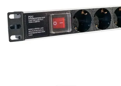 Obrázek produktu pro 19" lišta Schuko s 8 zásuvkami a vypínačem 2LAN REG8SCHINT 250V 3500W 2M