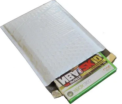 Produktbild von Lichtgewicht Poly Bubble Enveloppen - Gepolsterde Schutzumschläge - 8,5x12 Zoll - Weiß