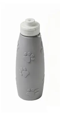 Produktbild von Masilic Silicon Wasserflasche für Hunde, 600ml, Grau, Tragbare BPA-frei Reise-Trinkflasche, Rutschfest, Auslaufsicher Wasserspender Pet Outdoor, Hundezubehör für Spaziergänge & Ausflüge
