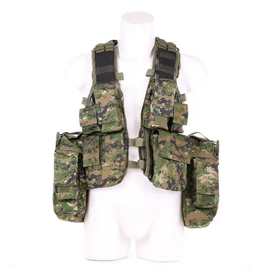 Produktbild von Tactical Weste mit vielen Taschen woodland digital