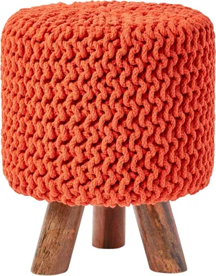 Produktbild von HOMESCAPES Gestrickter Fußhocker, 42 cm hoch, orange