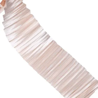 Zdjęcie produktu dla Koronka satynowa marszczona 4 cm x 3 m Jasnoróżowa Titanum