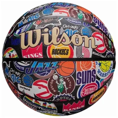 Produktbild von Wilson NBA All Team Retro Basketball, Hergestellt mit Dual Depth Innovation und Einer Pure Feel Oberfläche, Mit verbesserter Luftspeicherung und klassischen Hardwood Emblemen, Größe: 7
