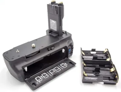 Produktbild von vhbw Batteriegriff kompatibel mit Canon EOS 5D Mark II, 5D Mark 2 Kamera Spiegelreflexkamera DSLR, inkl. Wählrad, Kunststoff / Metall
