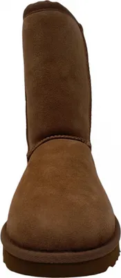Produktbild von UGG Clasdsic Short II Stiefel Braun