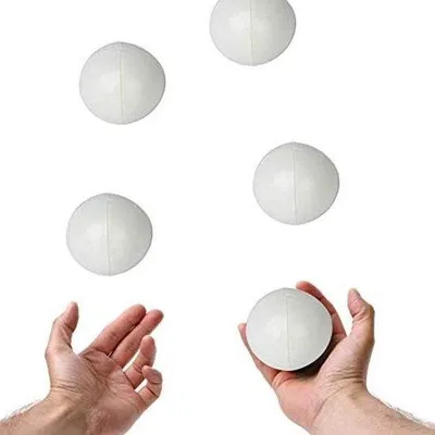 Immagine prodotto di Set di 3 palline da giocoleria in Finto cuoio per principianti, professionisti, bambini e adulti, colore bianco
