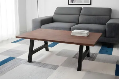 Produktbild von Couchtisch Baumkante 120x80 cm Akazie Nussbaumfarben schwarz A-Gestell