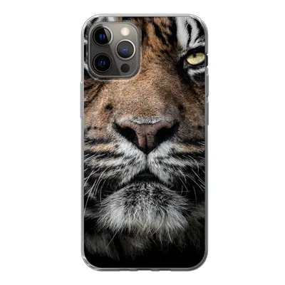 Produktbild von MuchoWow® Handyhülle Schutzhülle Hülle für iPhone 12 Pro Tiger - Nahaufnahme - Tier Silikon Softcase Handy Hülle - Abdeckung