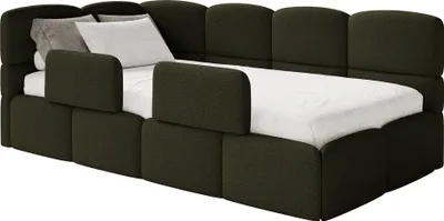 Produktbild von Selsey Cloudy – Kinderbett 120x200, Kopfteil links, Matratze & Bettkasten, Bouclé Olivgrün