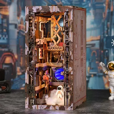 Zdjęcie produktu dla Miniaturowy domek Book Nook - Kosmiczna odyseja - Puzzle 3D - 341 elementów - Drewniany domek miniaturowy z LED