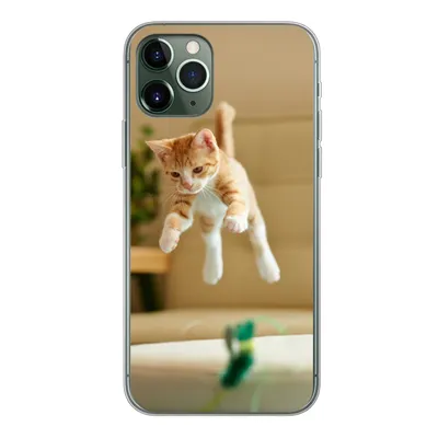 Produktbild von MuchoWow® Handyhülle Schutzhülle Hülle für iPhone 11 Pro Katze - Springen - Spielzeug Silikon Softcase Handy Hülle - Handy
