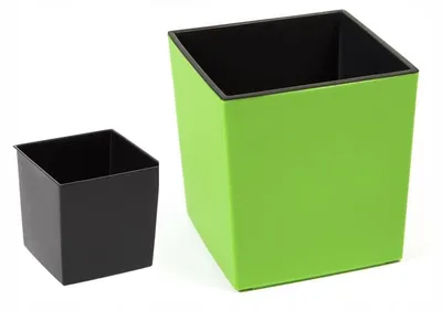Produktbild von Lamela Quadratischer Kunststoff-Blumentopf Hellgrün 19x19cm