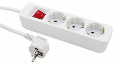 Obrázek produktu pro Zásuvková lišta McPower s vypínačem, 3cestný přívodní kabel