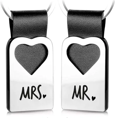 Produktbild von FABACH Herz Schlüsselanhänger mit Gravur aus Leder - Geschenke für Hochzeit, Heirat, Ehe - Hochzeitsgeschenke für Brautpaar Geschenk Ehepaar - Mr. Mrs.