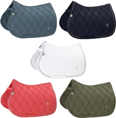Produktbild von Eskadron Classic Sports Schabracke " SOFTSHELL CRYSTAL " Form - Dressur Farbe - dusty olive