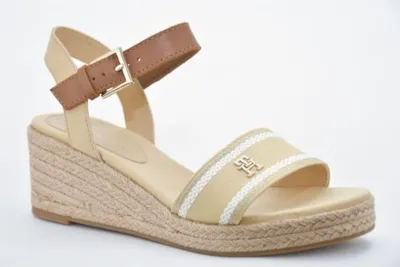 Zdjęcie produktu dla Buty Tommy Hilfiger Webbing Wedge FW0FW08044ACR