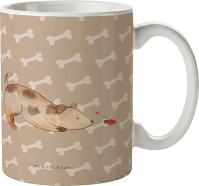 Produktbild von Mr. & Mrs. Panda Kaffeetasse Hund Marienkäfer - Hundeglück - Geschenk, bedruckt, Kaffeebecher, Tasse, Neugierig, Sprüche, Mischlinghund, Mischlingshund, Hunde, keramik