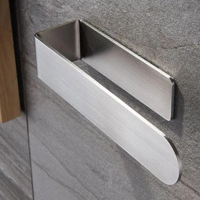 Productafbeelding van Unyqoos® Handdoekhouder, zelfklevend, 20 cm – Roestvrij staal (SUS 304), geborsteld, waterbestendig, zonder boren, zilver, 1 stuk, geschikt voor wandmontage in badkamer/douche/toilet