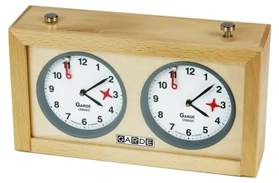 Produktbild von Analoge Schachuhr aus Holz