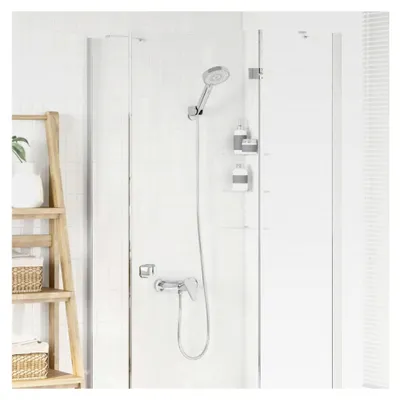 Produktbild von Duschset in Chrom Hochglanz mit 5-Funktionen-Handdusche