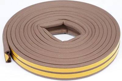 Obrázek produktu pro Těsnění do oken a dveří samolepící 9x5,5mm TYP P hnědé 6M