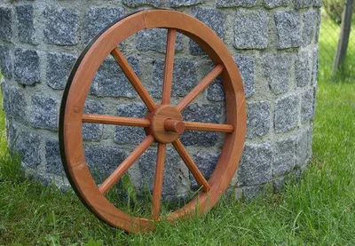 Obrázek produktu pro Dřevěné kolo Garth, 45 cm, stylová rustikální dekorace