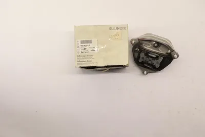Image de Support moteur Volkswagen d'origine, référence 8K0399151AS