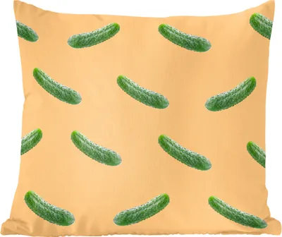 Produktbild von MuchoWow® Zierkissen Sofakissen Wohnzimmer Dekokissen 45x45 cm Gewürzgurke - Muster - Orange - Schlafpolster - Polster für das Sofa