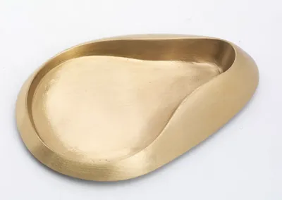 Produktbild von Kerzenhalter, Dekoteller Tropfenform Messing Gold matt satiniert (Innen 13 x 9 cm)