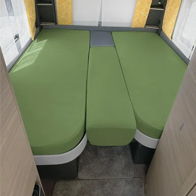 Produktbild von Erwin Müller Spannbettlaken 3er-Set für Wohnmobil/Wohnwagen Heckbett grün 70x190 cm - 85x210 cm (2x) + 35x130-50x145
