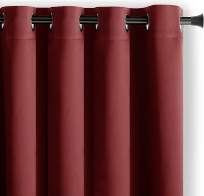 Zdjęcie produktu dla Zasłona blackout 140x245 różowa przelotki 90% zaciemniająca RESTILO