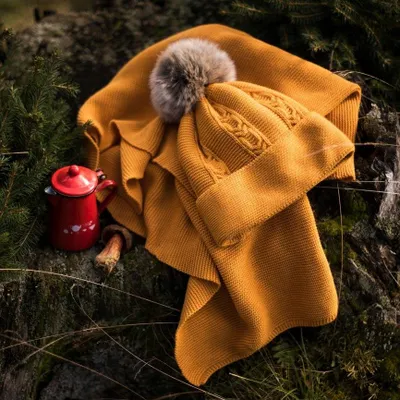 Produktbild von Szaleo Krakowiaczek Schal – Warmer Winter-Schal Marineblau