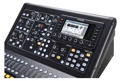 Imagen del producto de Midas M32R: Mezclador de audio digital para directo, con 16 entradas, conexión USB y compatibilidad DAW (32x32)