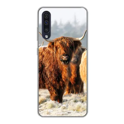 Produktbild von MuchoWow® Handyhülle Schutzhülle Hülle für Samsung Galaxy A30s Schottische Highlander - Schnee - Wald Silikon Softcase Handy Hülle - Karteninhaber