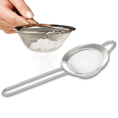 Obrázek produktu pro Malý nerezový cedník - pečení a prosévání