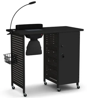 Produktbild von Manikürtisch mit Belüftung und Staubbeuteln, Arbeitsstation mit Lampe, Handgelenkstütze, abschließbarem Schrank, 6 arretierbaren Rädern