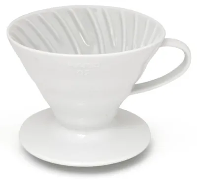 Produktbild von HARIO Kaffeefilter Gr.02 V60 Porzellan weiß mit Maßlöffel