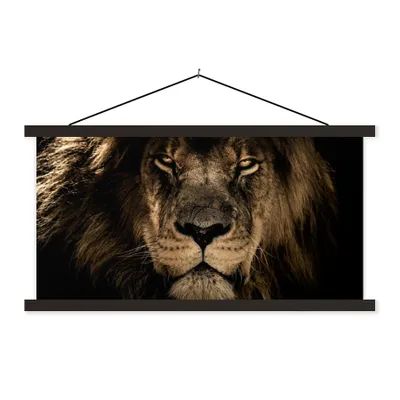 Produktbild von MuchoWow® Textilposter Löwe - Tiere - Schwarz - Porträt 120x60 cm mit schwarzem Rahmen - Dekoration Schlafzimmer
