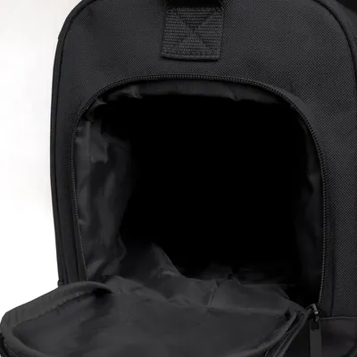 Produktbild von GymBeam - Duffle Sporttasche in All-Black