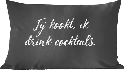 Produktbild von MuchoWow® Zierkissen Sofakissen Wohnzimmer Dekokissen 50x30 cm Du kochst, ich trinke Cocktails - Zitate - Sprichwörter - Cocktail - Getränke - Wohnzimmerdekoration - Polster mit Photo