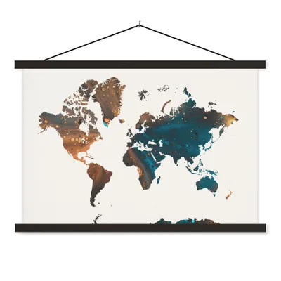 Produktbild von MuchoWow® Textilposter Weltkarte - Blau - Farbe 150x100 cm mit schwarzem Rahmen - Schlafzimmer