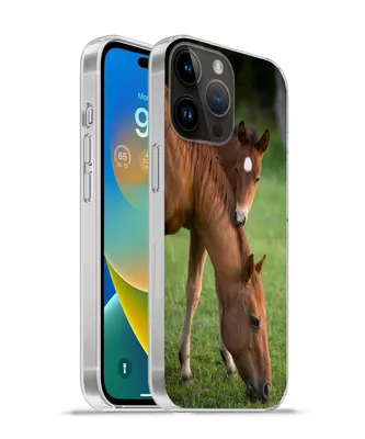 Produktbild von MuchoWow® Handyhülle Schutzhülle Hülle für Apple iPhone 14 Pro - Softcase Pferde - Gras - Porträt Silikon Softcase Handy Hülle - Umschlag